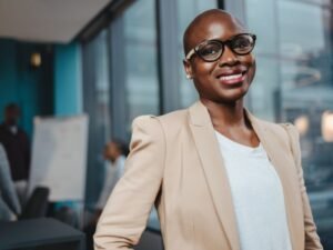 Logistica de Ultima Milha e Startups de Entregas no Brasil O Risco Trabalhista da Gig Economy